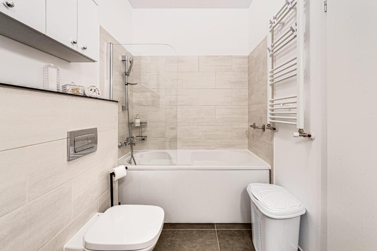 Ari Green Apartment Near Atrium Mall Arad Esterno foto
